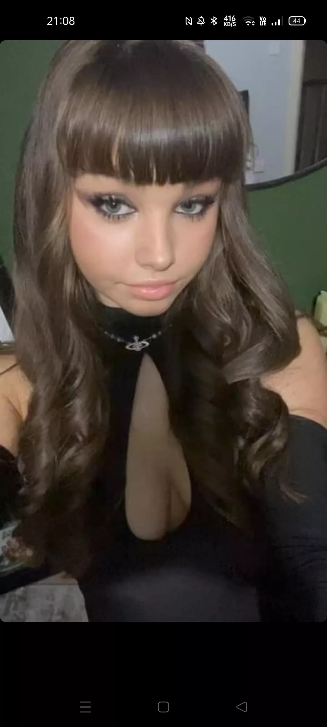 That face needs covering