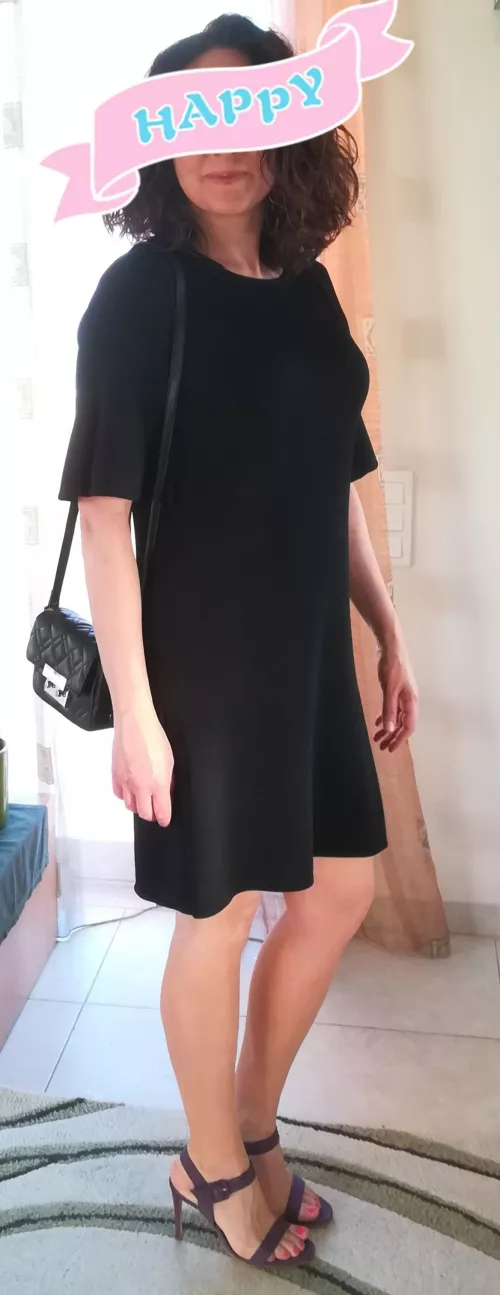 Trading my 43 wife and mother of 2. Sent me pm here.