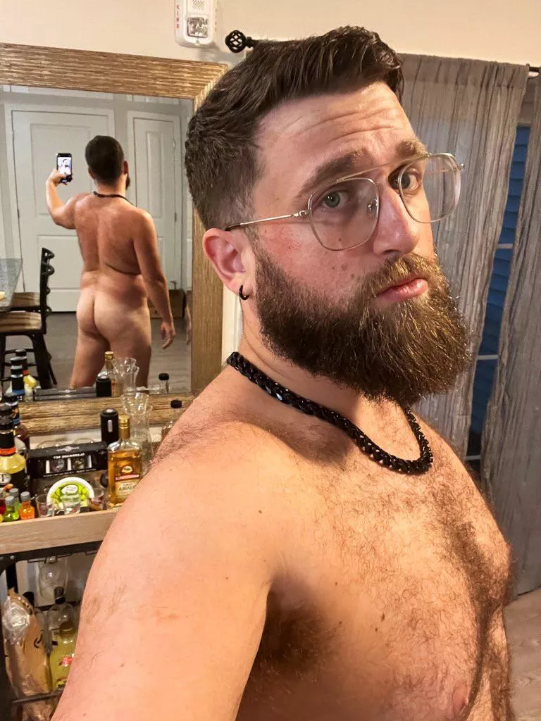 who wants to give this cub some lovin?