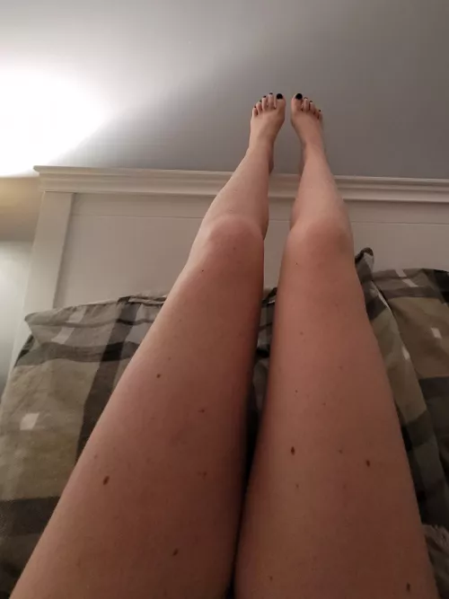 Worship Them From Top To Bottom!