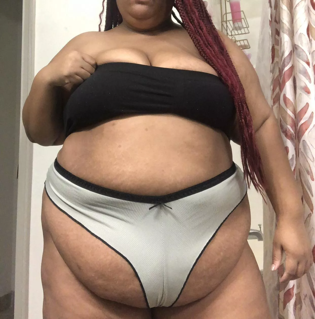 Yes, I sit on faces 😊