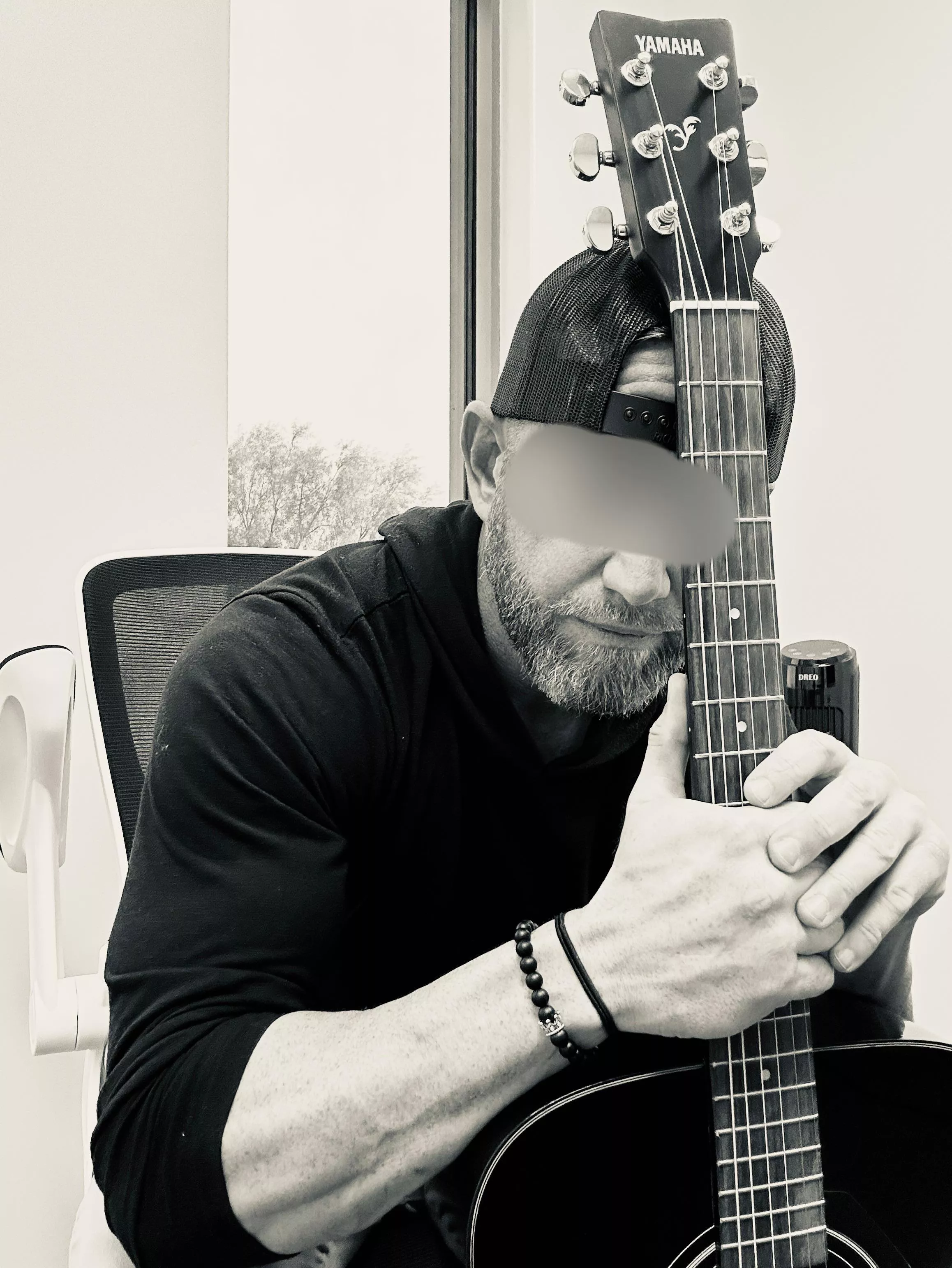 (39) Guitar is a hell of a forearm workout 🎸💪