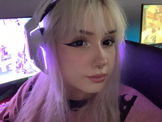 anime and chill? [f]