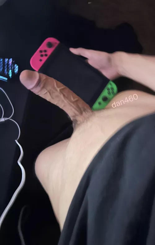 anyone up for a challenge? deepthroat me.