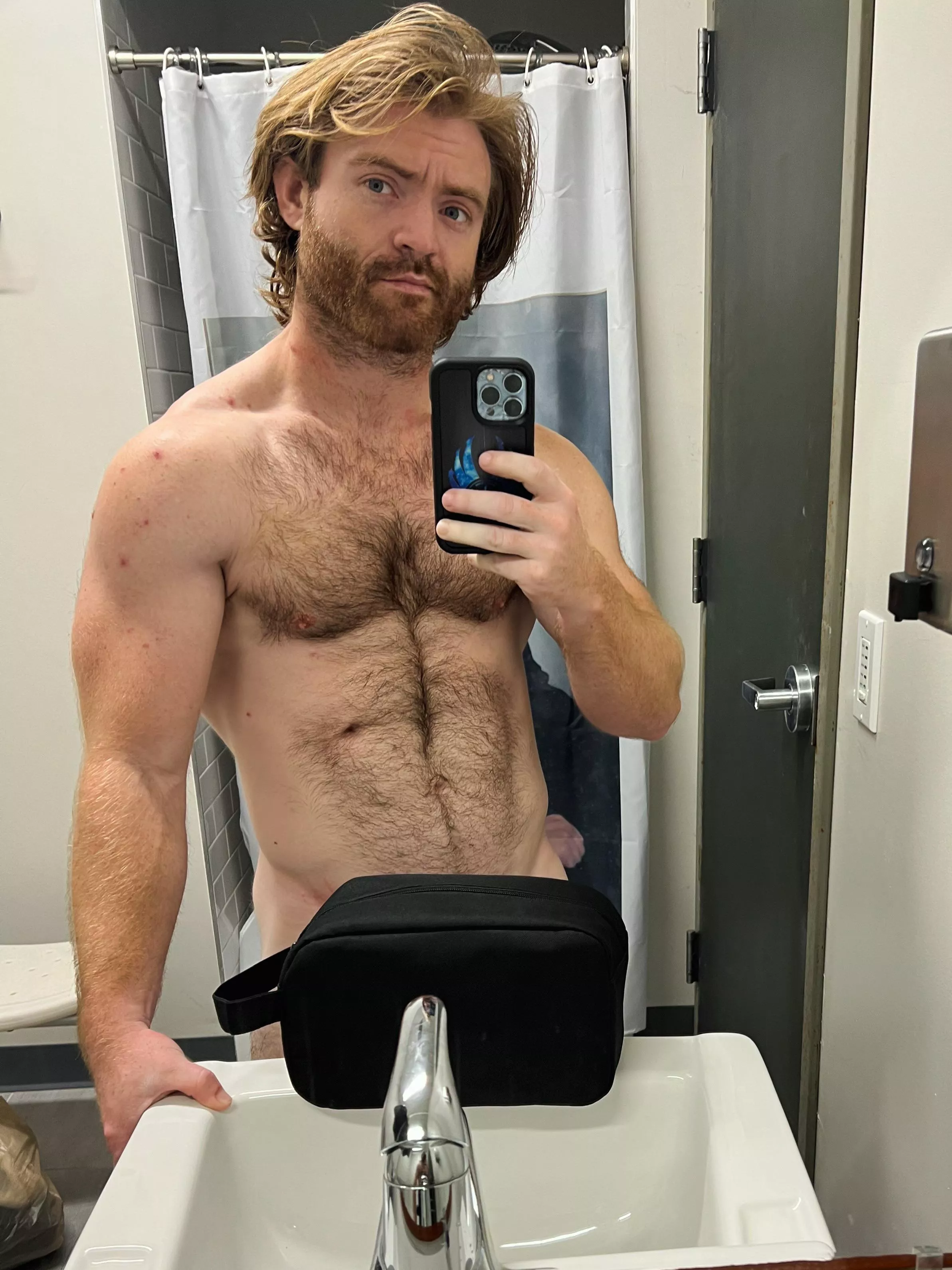 Bring those cheeks on over here