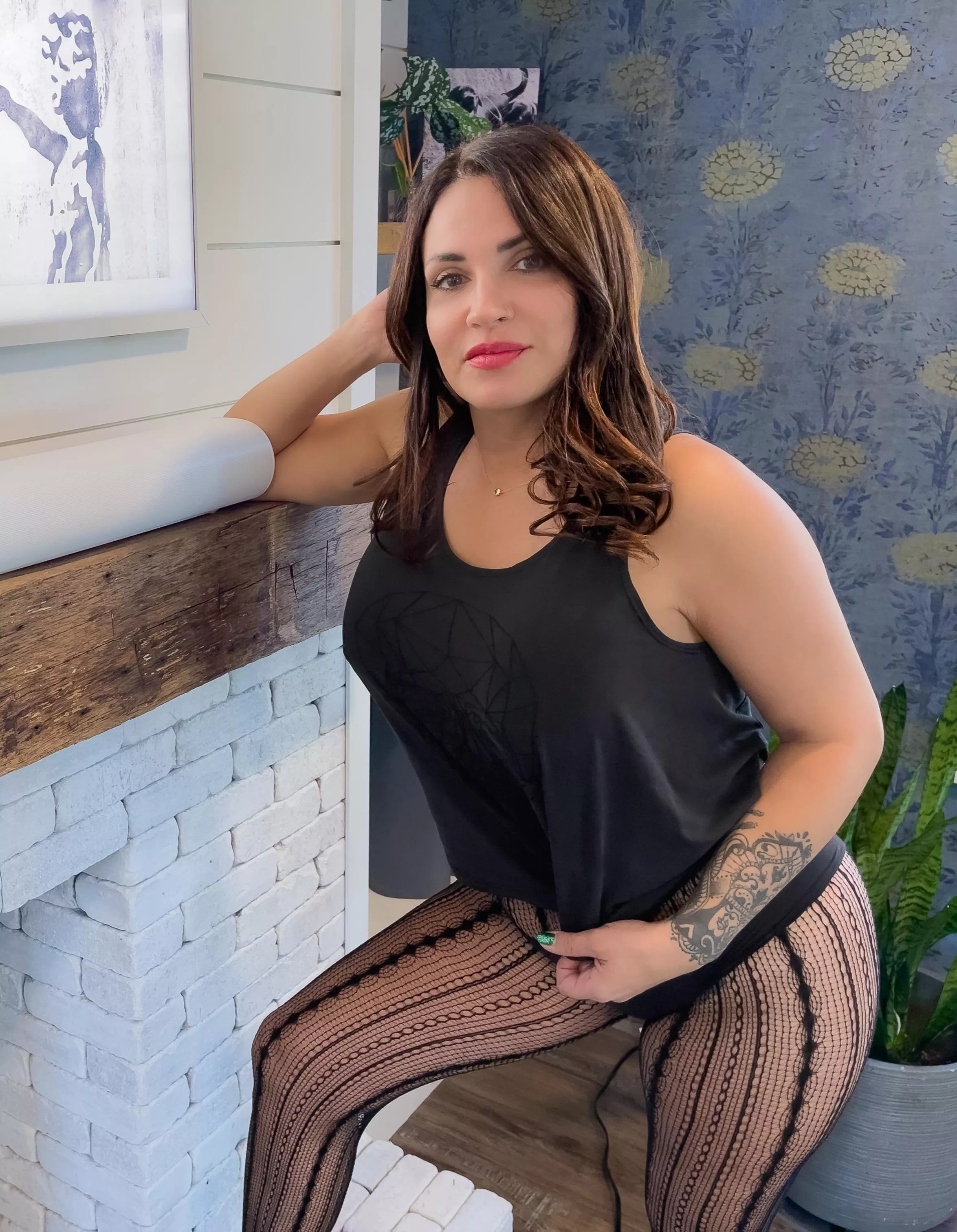 Can I pet your wiener? 🐕 (44f)