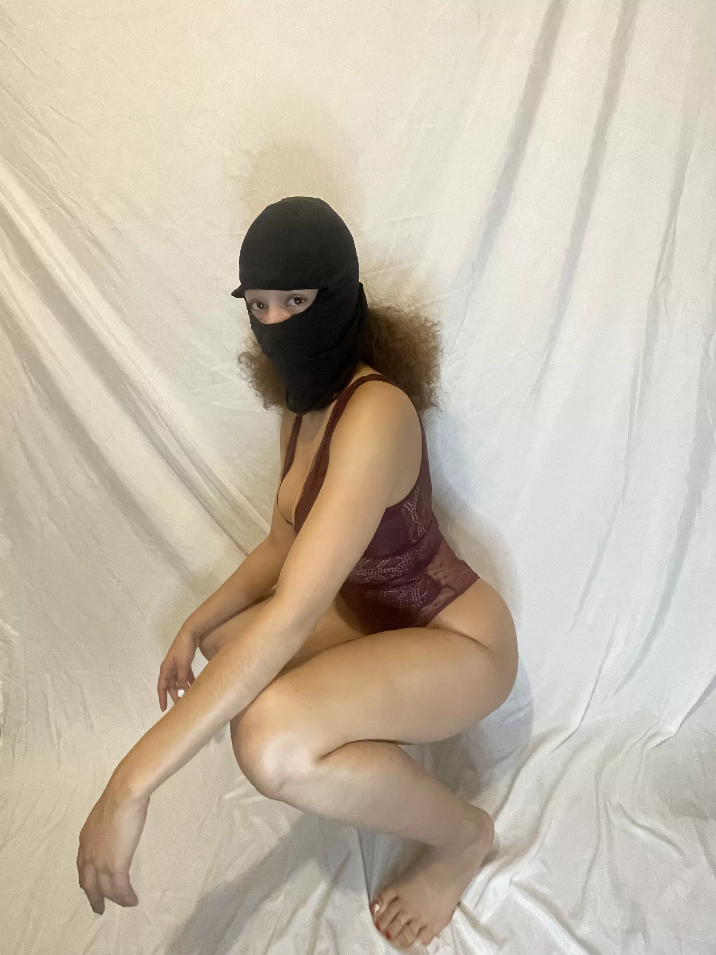 Can i squat over your face