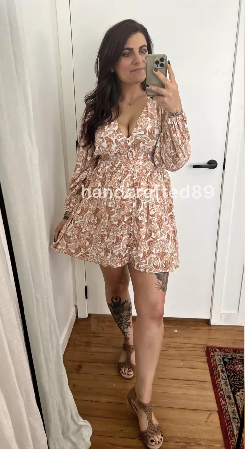 Do you like a Mom in an easy access sundress?