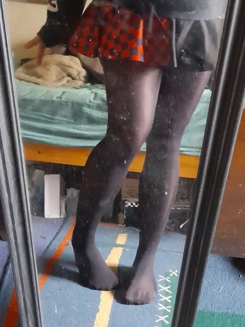 Do you like my cute outfit? 🥰