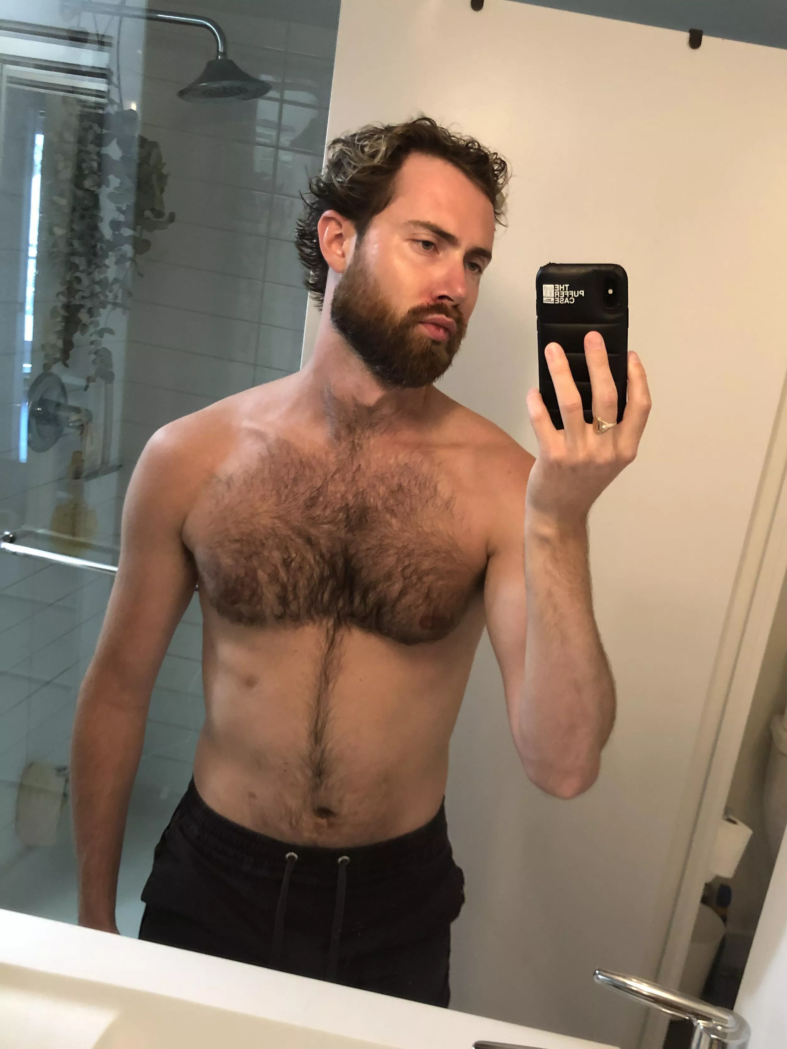 Drag Race premier party prep 💄