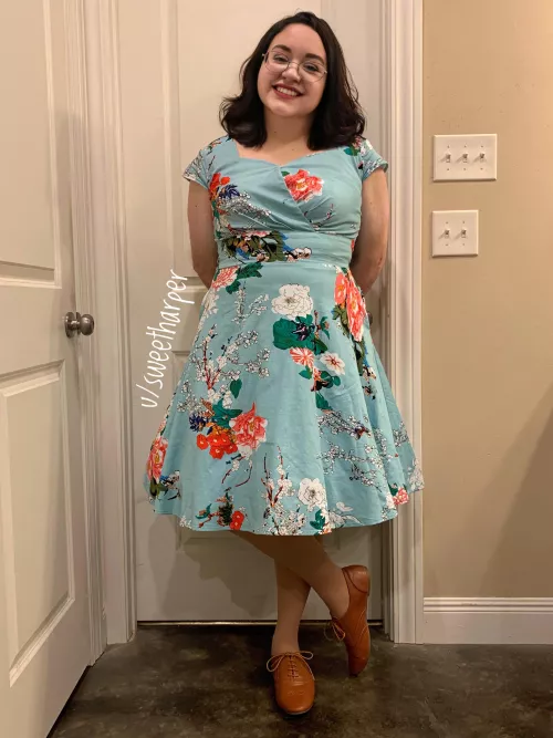 Feeling so pretty and vintage 🥰