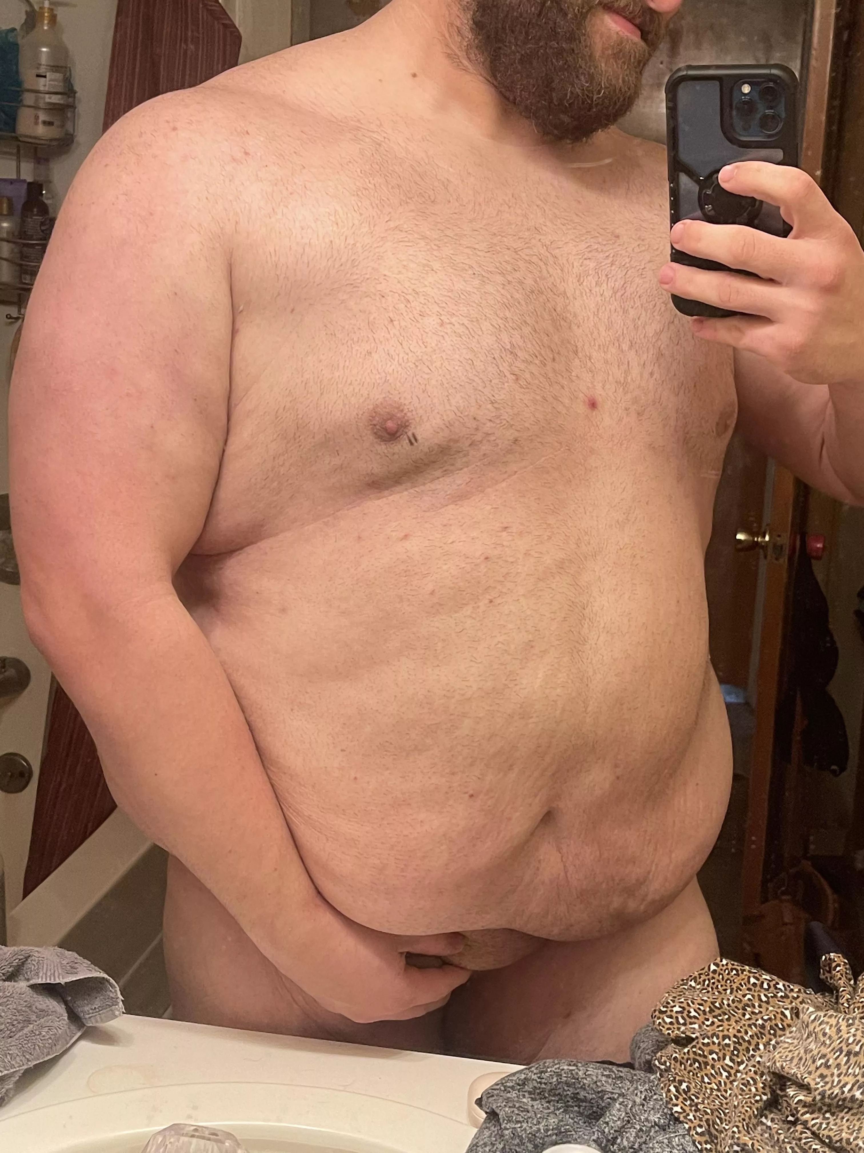 fresh out of the shower. 😘