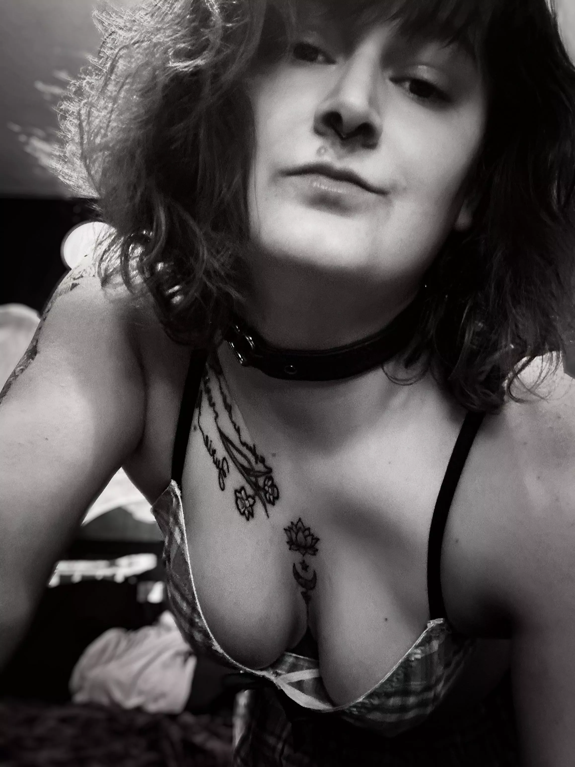 Good girl or slutty MILF 🤔😜