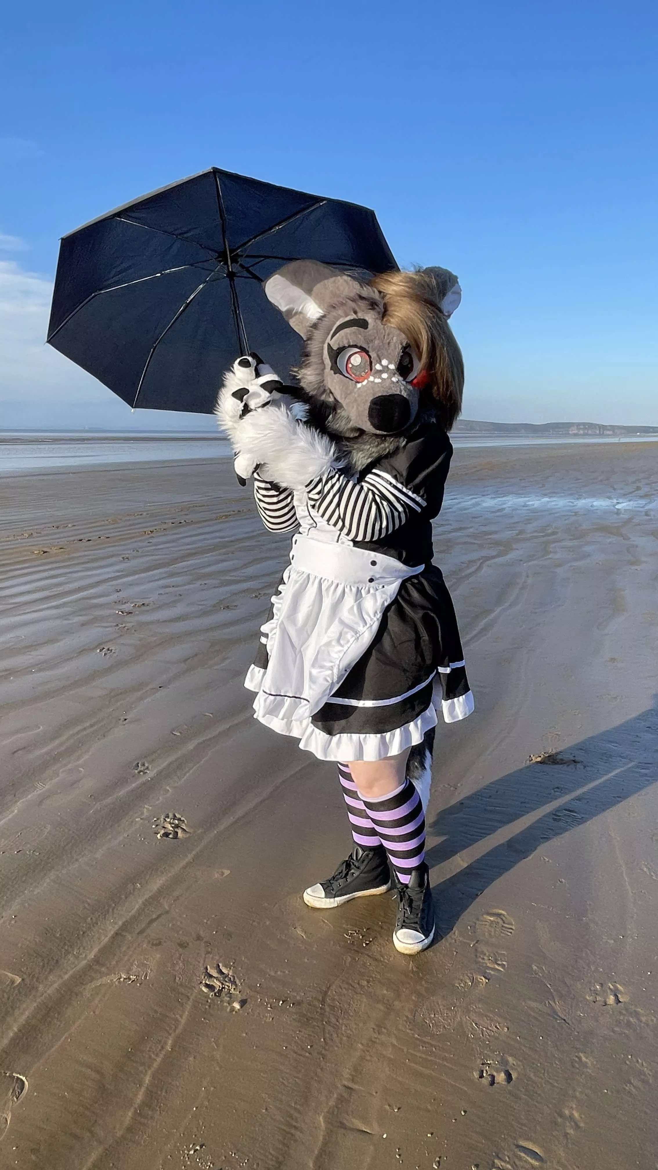 Happy fursuit friday everyone💖