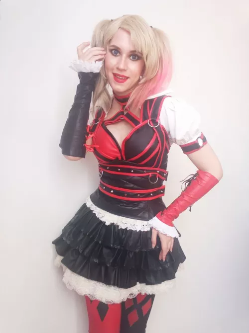 Harley Quinn by JulianaKota! Do you like Harley?