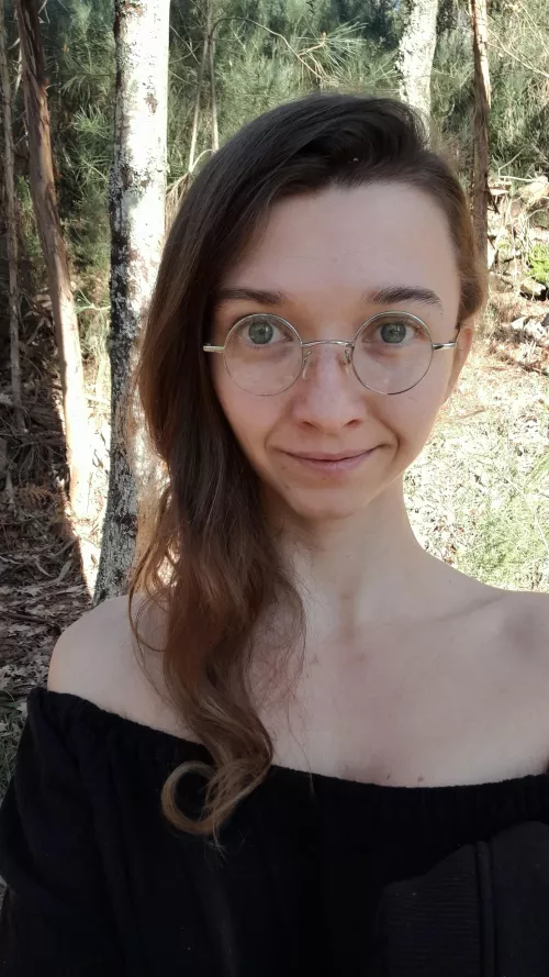 hello👋 I never post photos with glasses. but truth is that I will be killer machine if I will not wear them while driving. ... I am now thinking of getting new glasses. but I am not sure which shape of frames. ... what do you think will fit me best? (