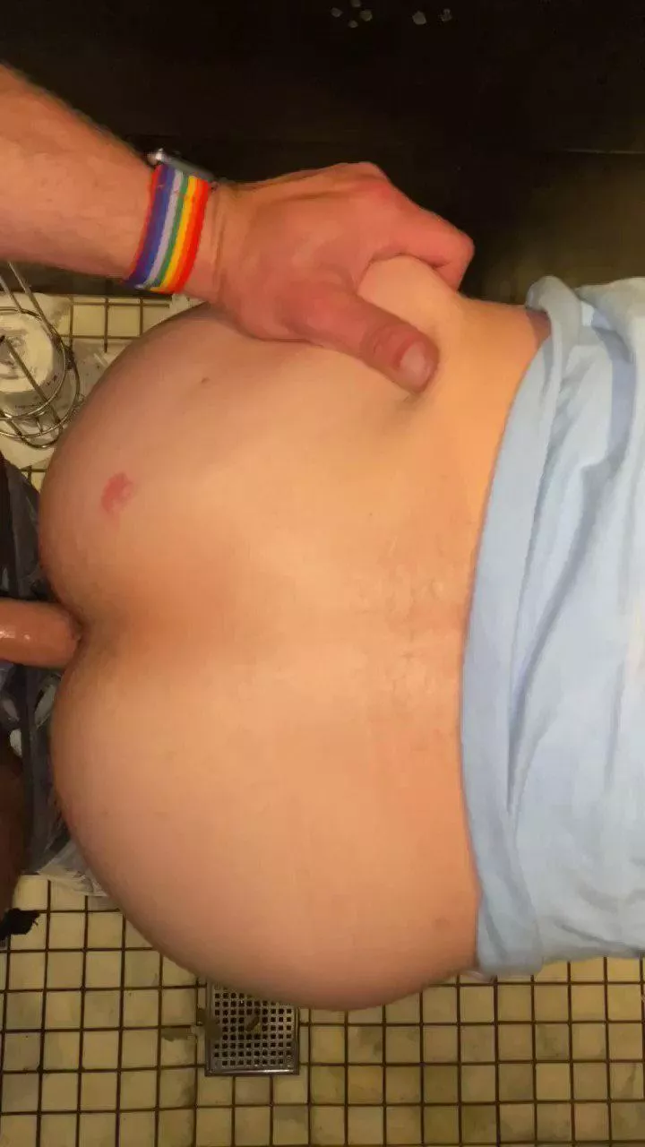 hmm for videos, nudes etc👀🍑