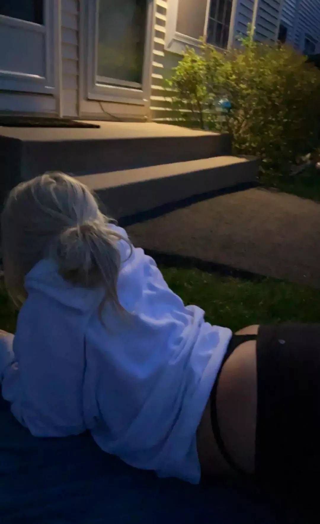 Horny in the courtyard