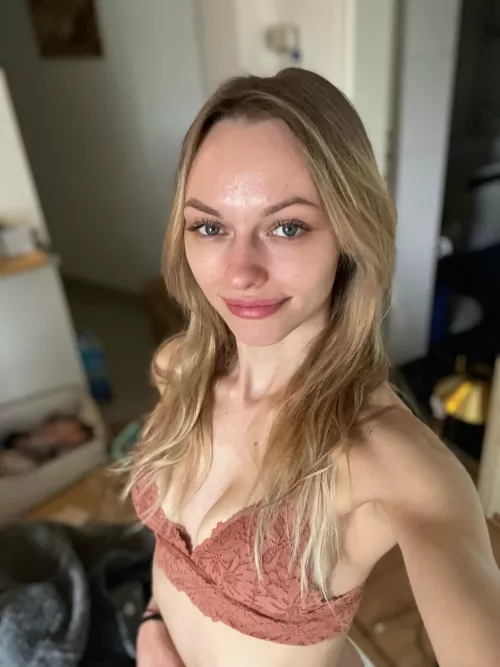 I can be very naughty when I want to be 😈 [f24]