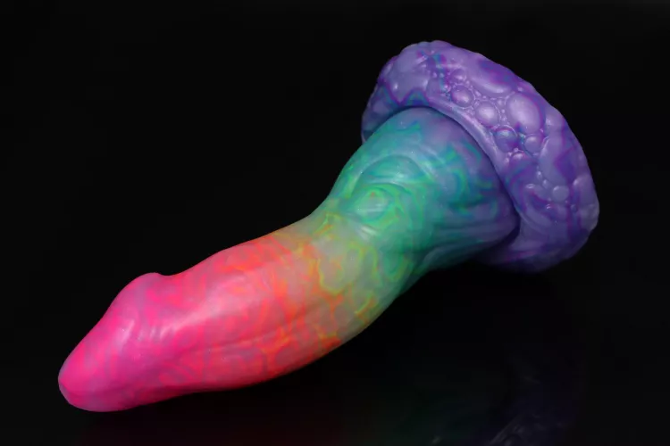 i have been blessed by the dragon gods with this beautiful s/m Aurora Nox🌈✨