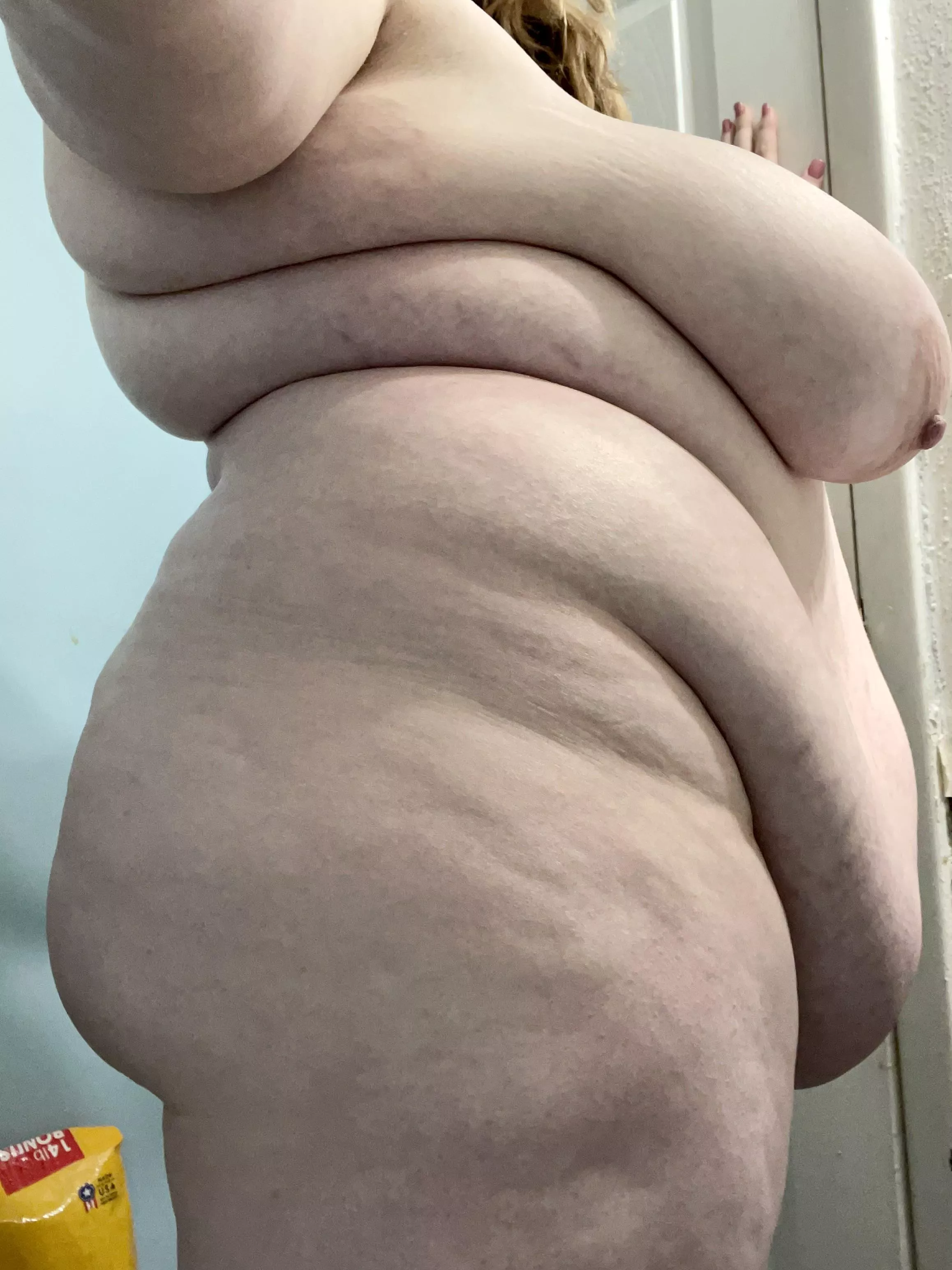 I hope you don’t mind my body, I like to eat.