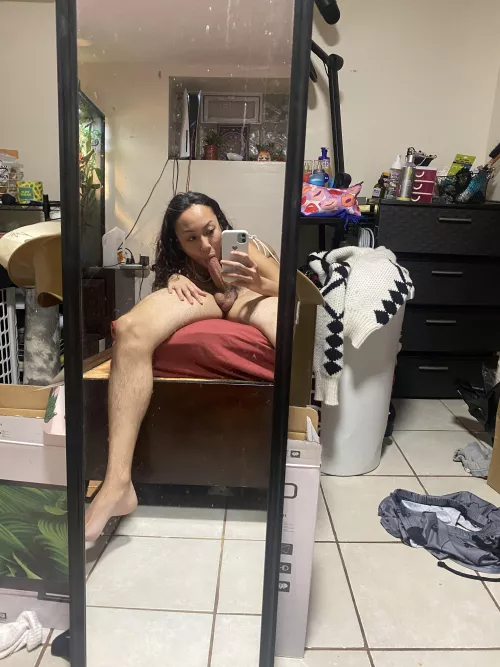 I love holding it in my mouth 💦