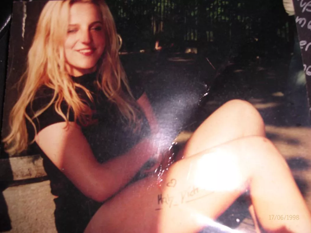 I thought this photo of me at 18 would be a good first post here…so hello and happy Friday🔥🌳💨