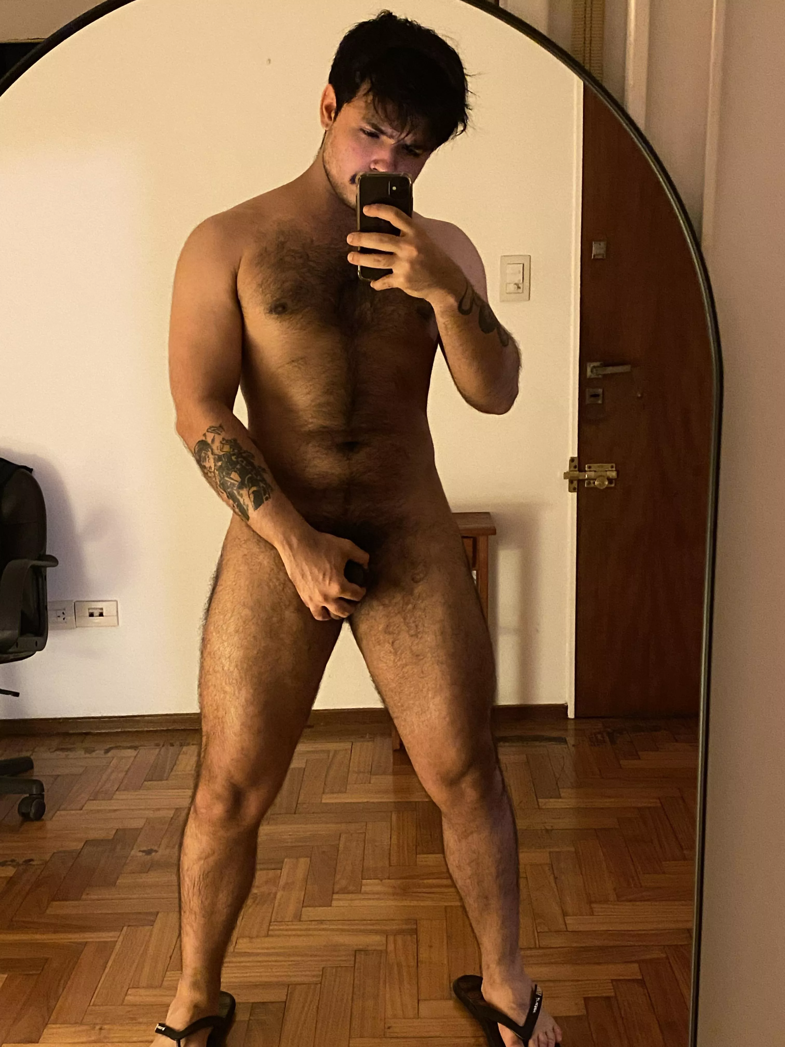 I want you to worship my body.