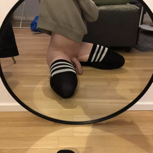 its cold in my apartment, wanna help me stay warm?