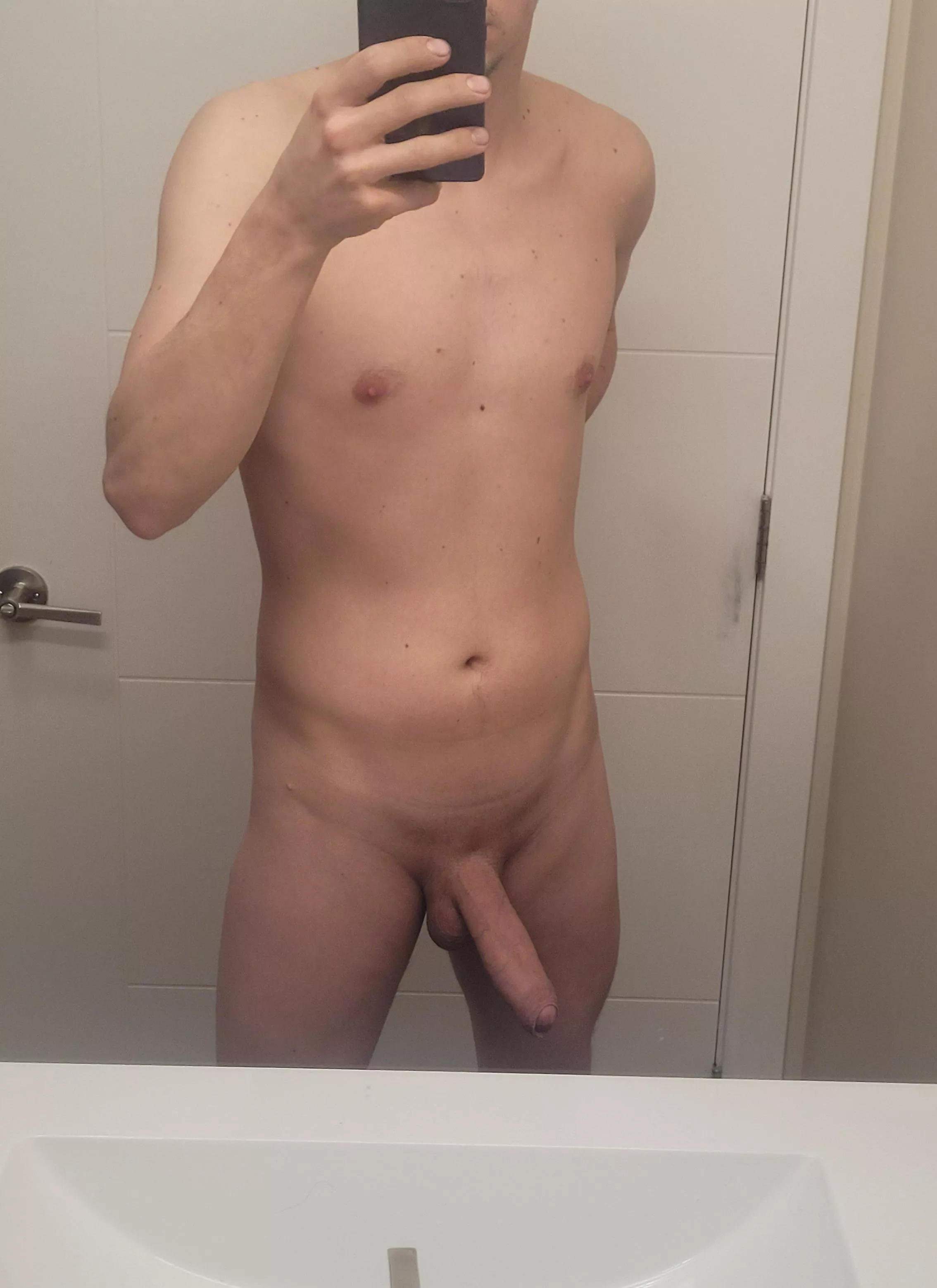 [M] Preshower Selfies are the best ;)
