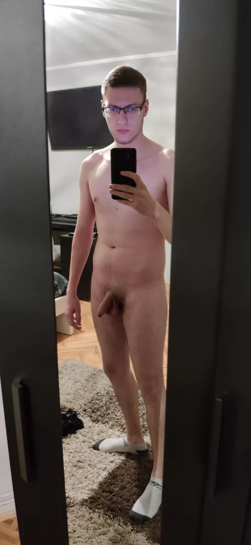 (m)24 67kg 184cm, what does everyone think?