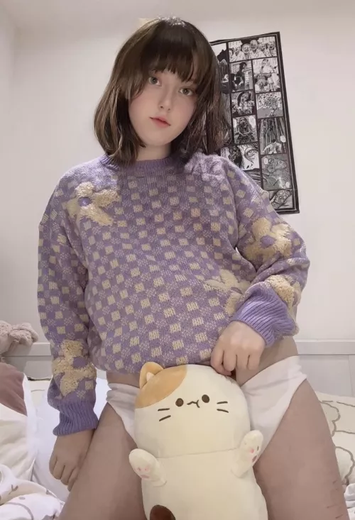 maybe i should mess my diaper ;3