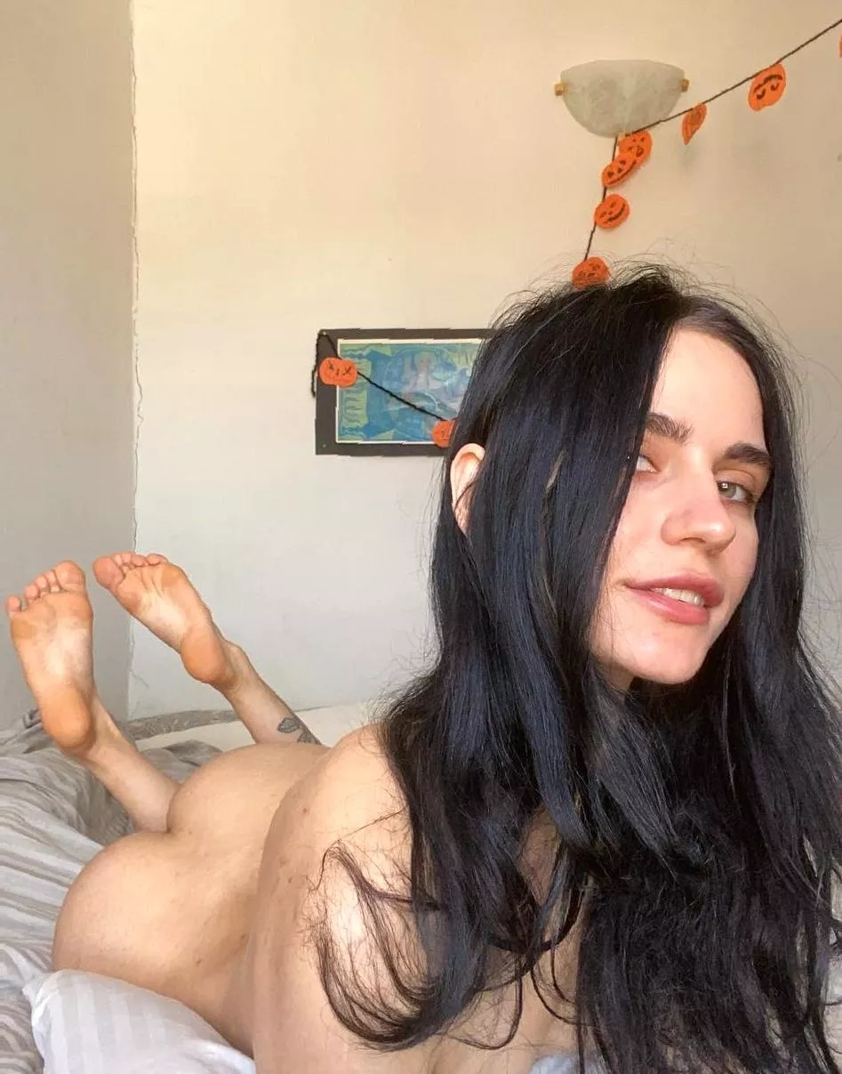 Men who eat ass are considered the top tier