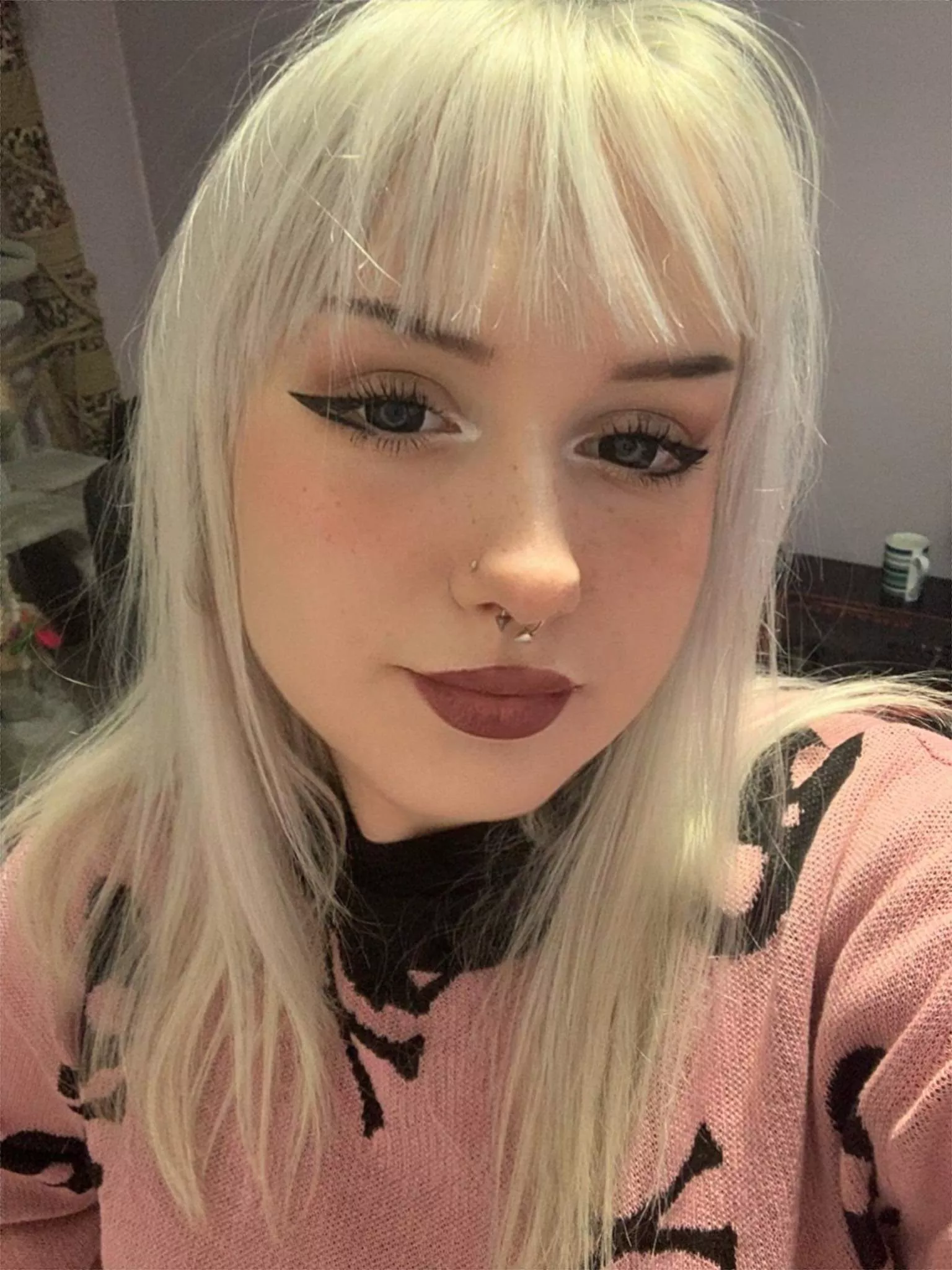 need a gf that tries to give you a boner all day? <3