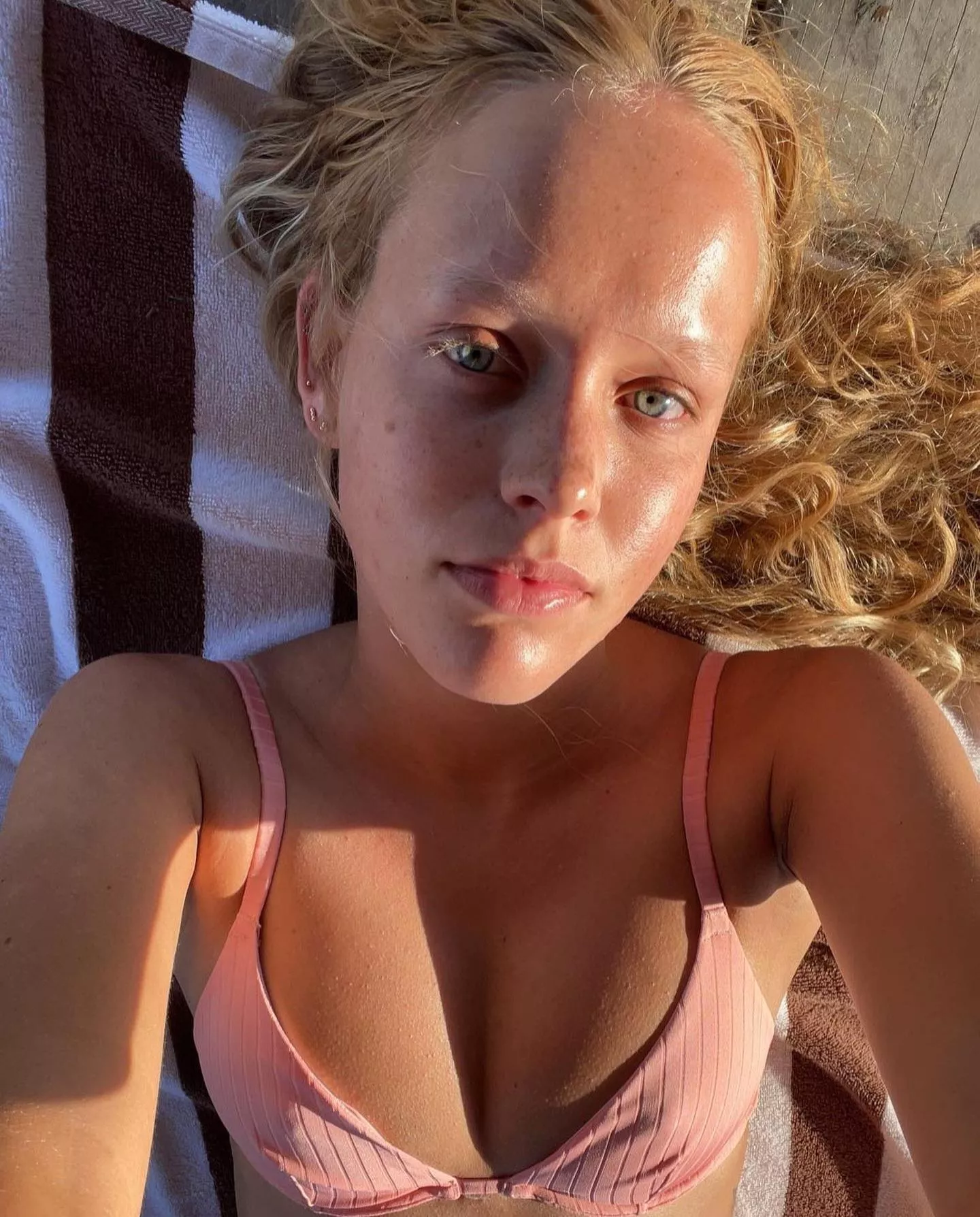 Need a woman who wants to go swimming with me