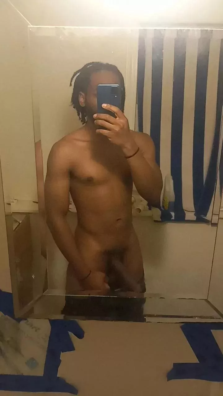 Need alittle company tonight 😁