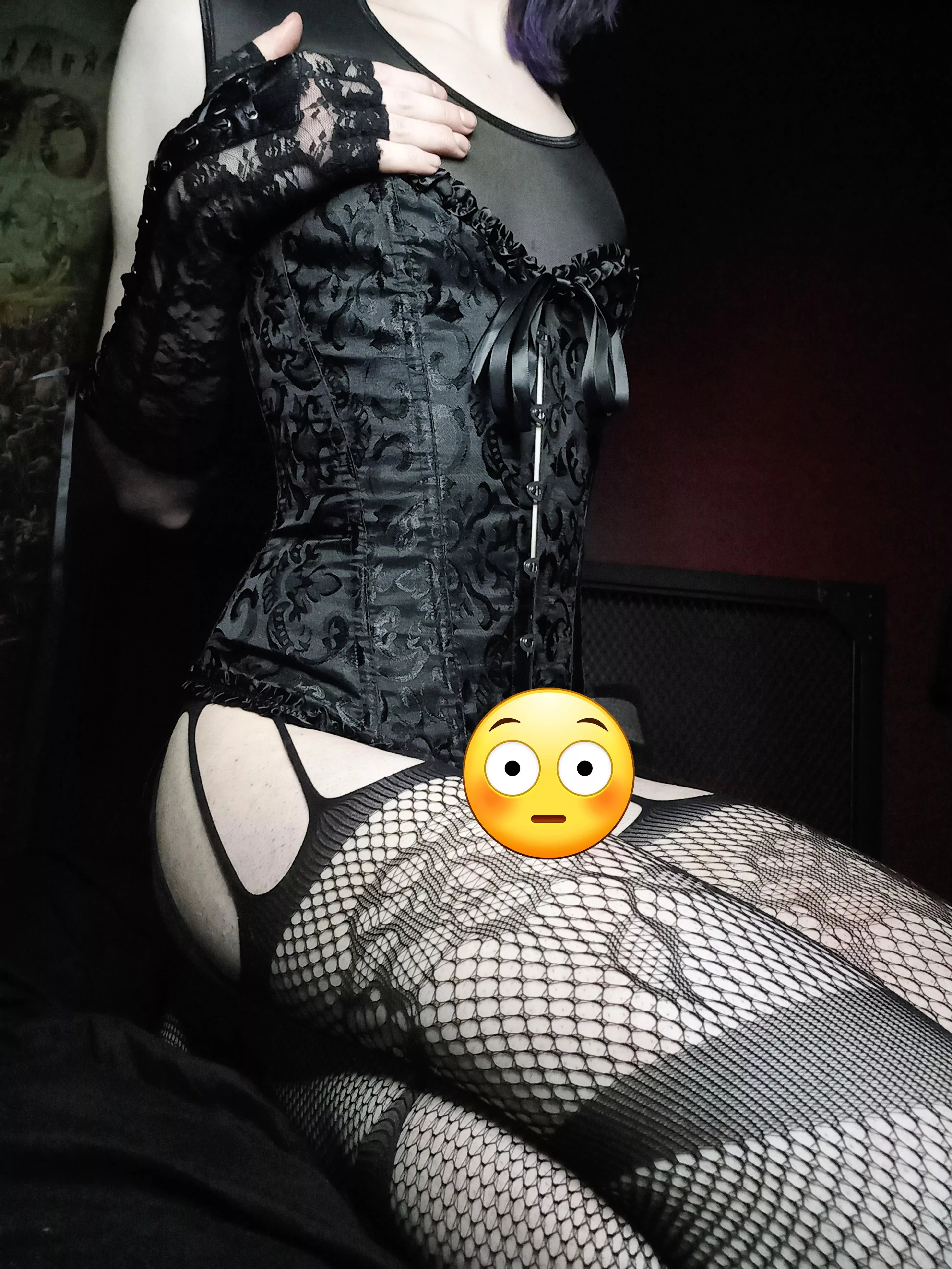 Shoutout to the 10 cuties that see this 😘💜