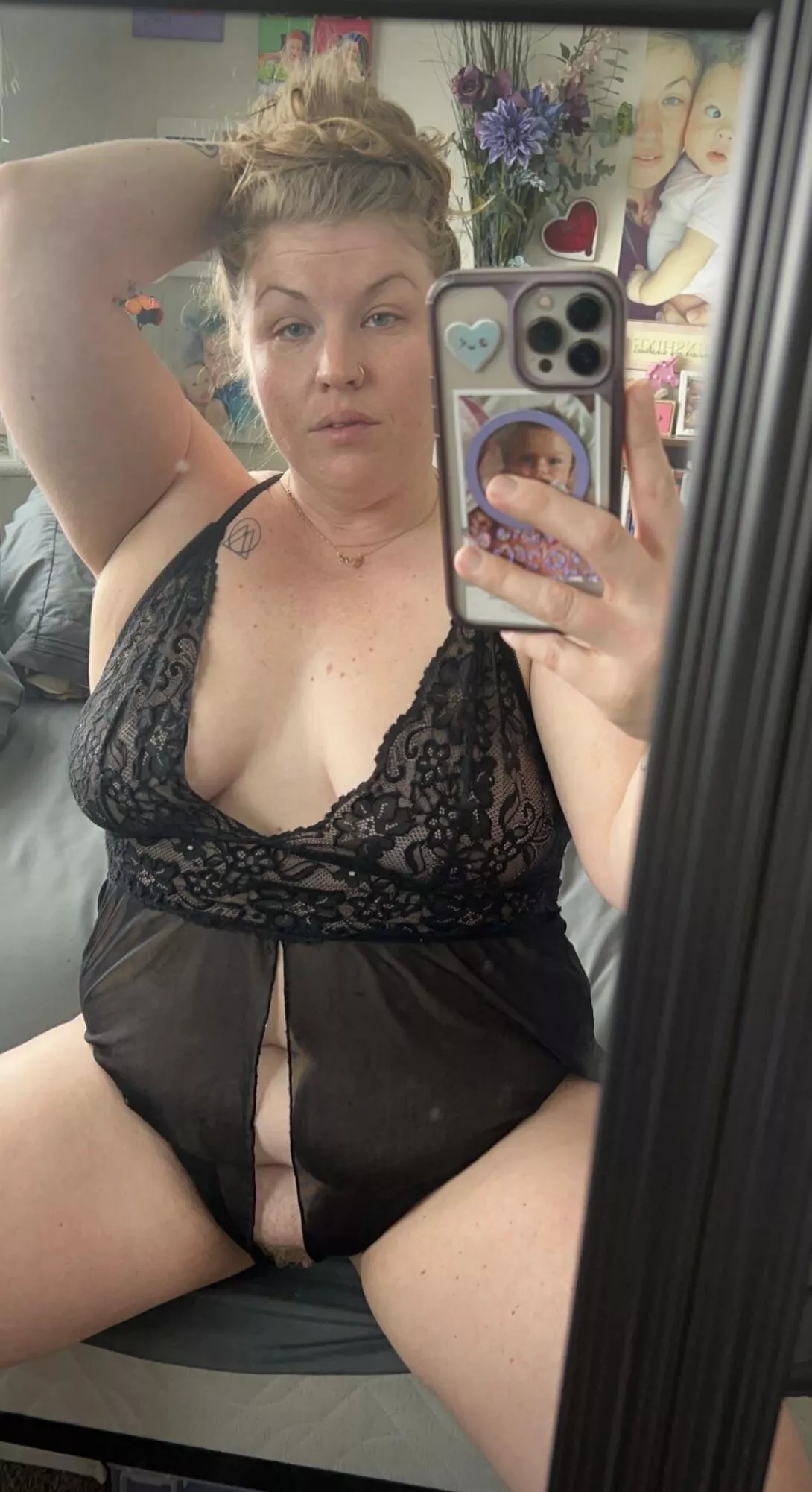 So horny right now…