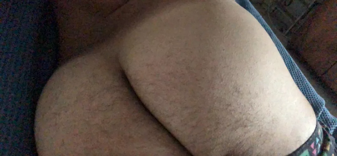 Sometimes I let the hair grow