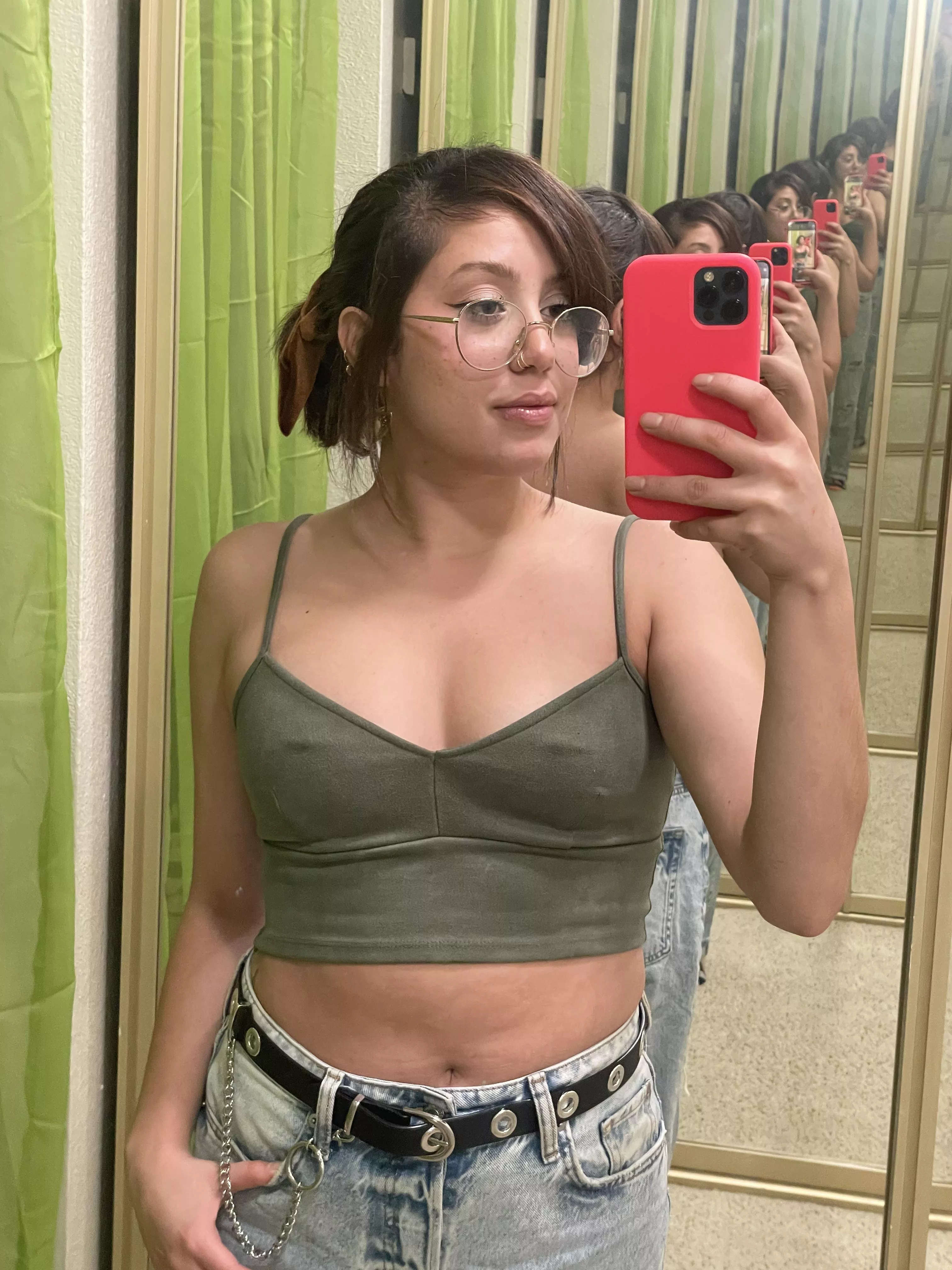 Still thinking of I should make THAT site 🤔 would you wanna see more of me?