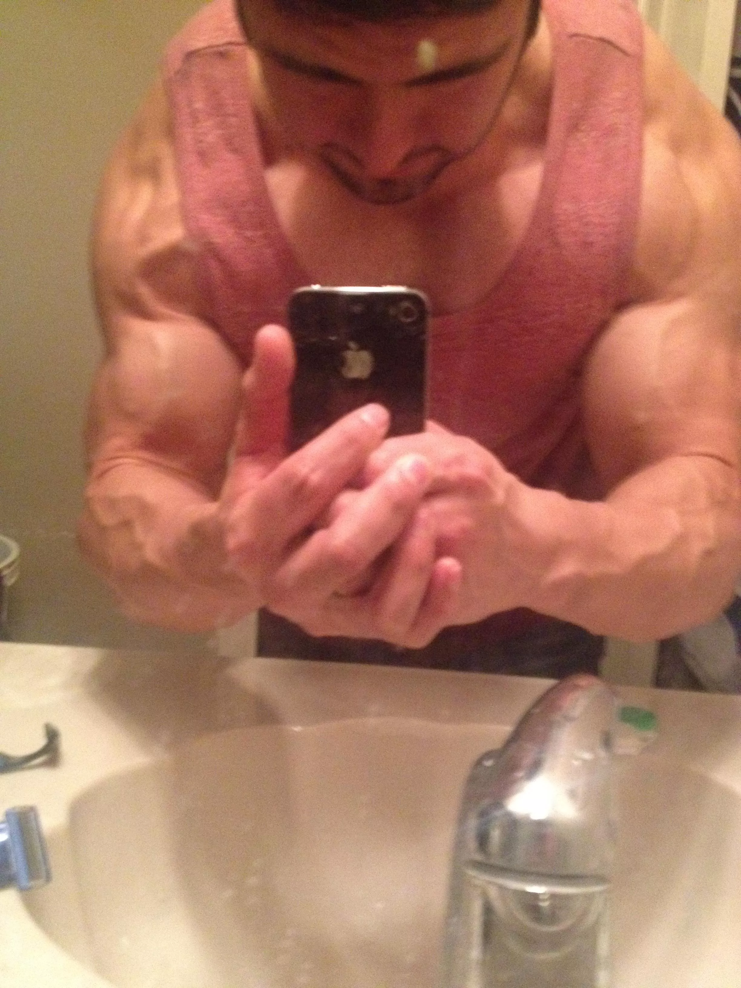 The hub is to blame for these cannon forearms