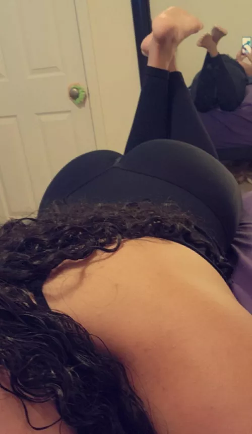 these leggins grab too much attention at the gym😋😘