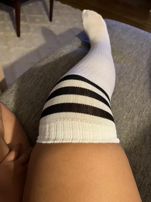 This chubby girl finally found thigh highs that fit!