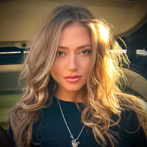 🍰💛Would you like a dessert like me baby❓🥧