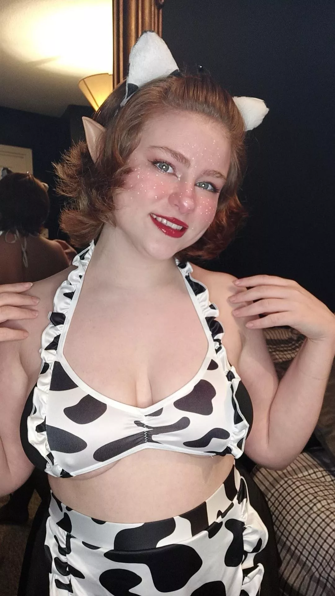 Would you like me looking all sweet and innocent while you rail me? 😜