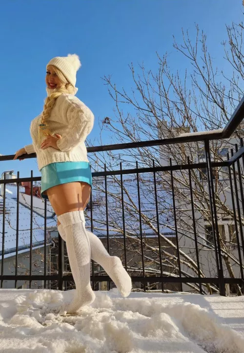 Would you like to play on this snow