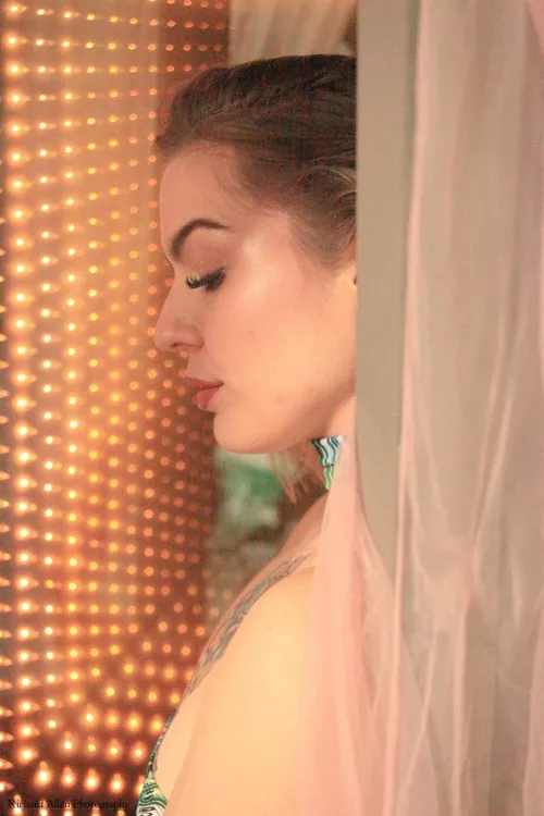 3 syringes. Getting my 4th in march. Kissable asf.