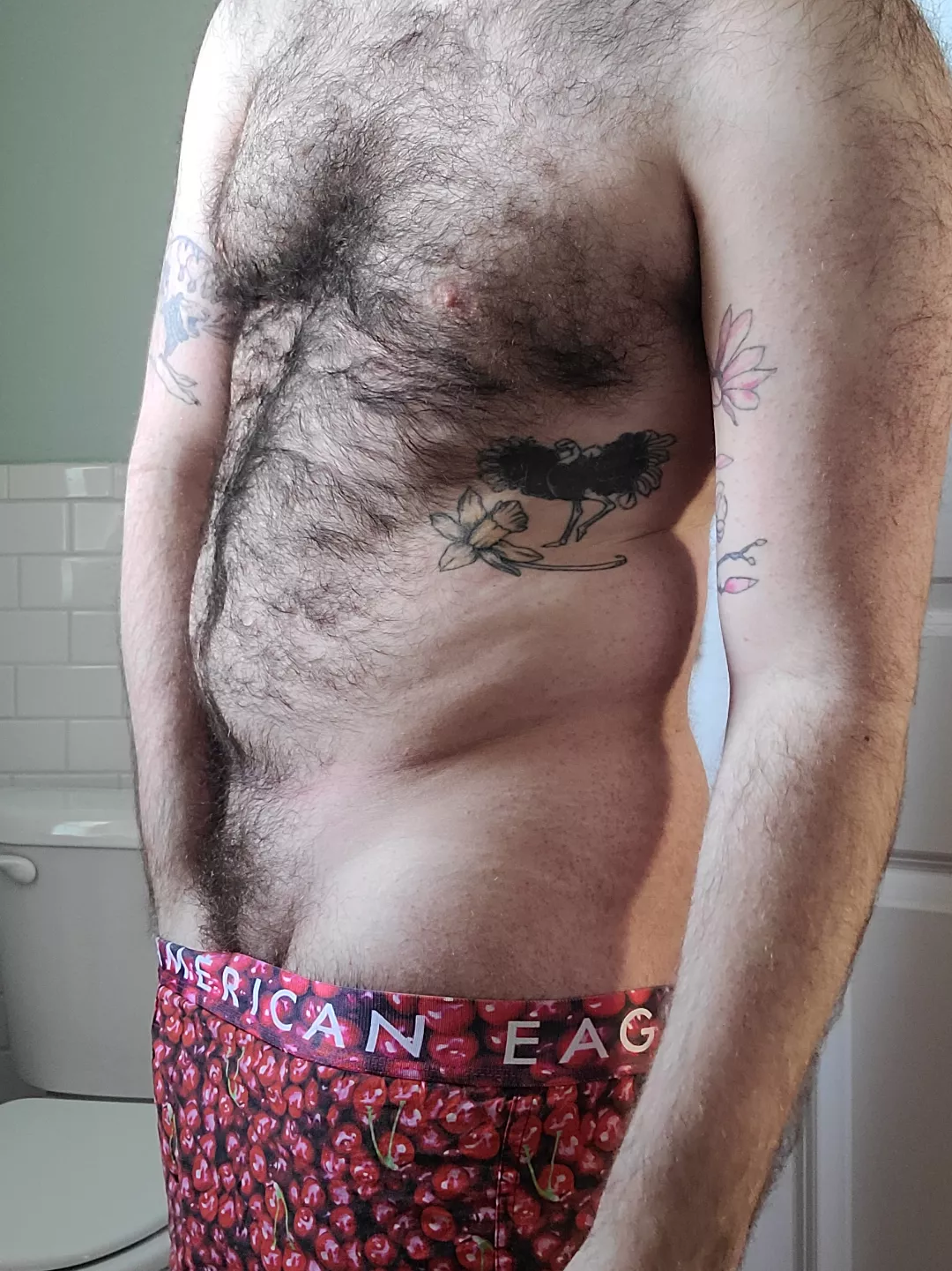 30 m I love fellow hairy men. snap is favoritestroke2