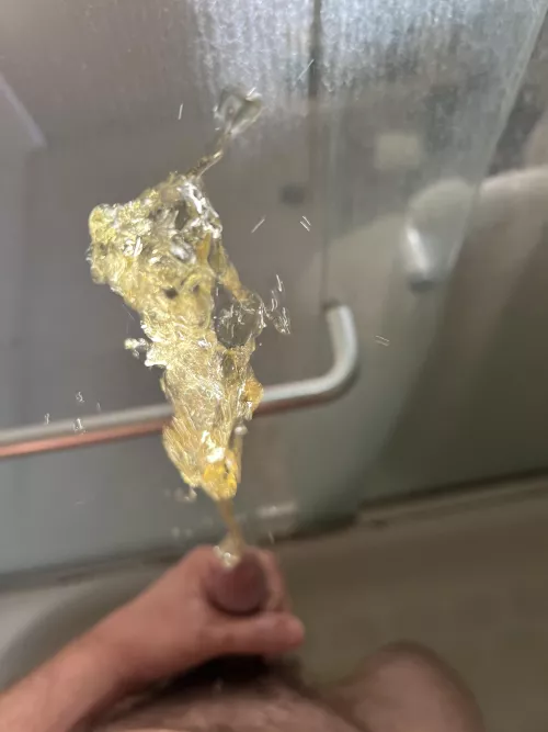 (36) perfect morning golden shower, all over myself. Tasted as good as it looks too 🤤