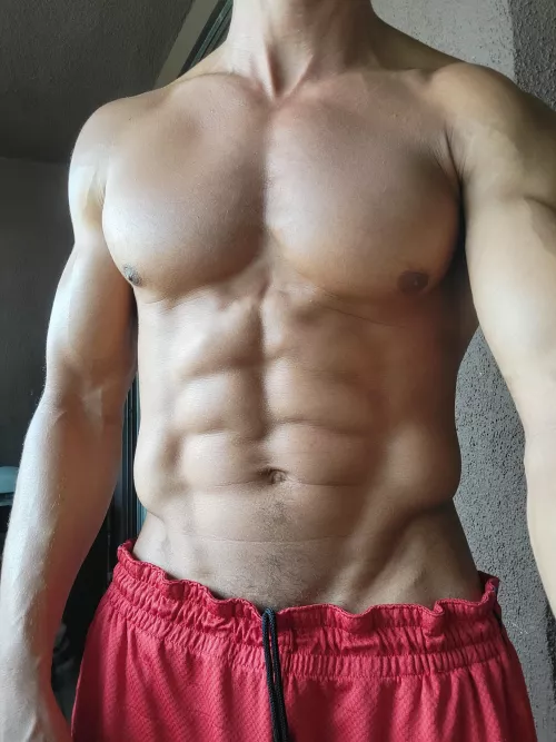 abs are coming along nicely (m)